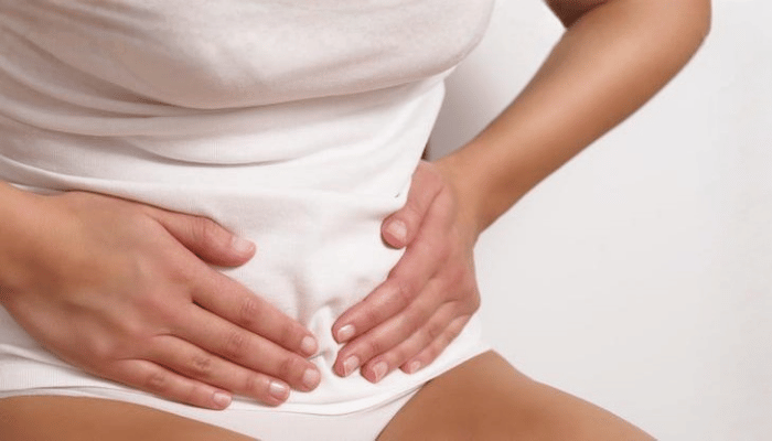 What does ovarian cyst pain feel like? 1